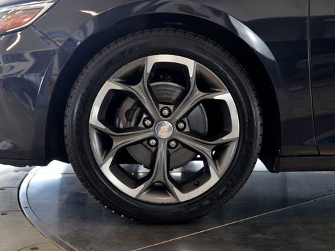 Used 2023 Chevrolet Malibu LT FWD image 10