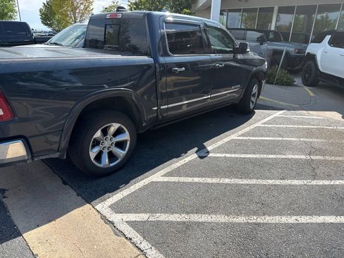 Used 2019 RAM 1500 Limited AWD/4WD image 3