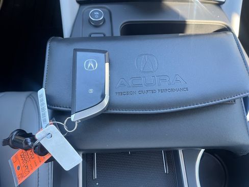 Certified 2026 Acura MDX FWD w/ Technology Package image 34
