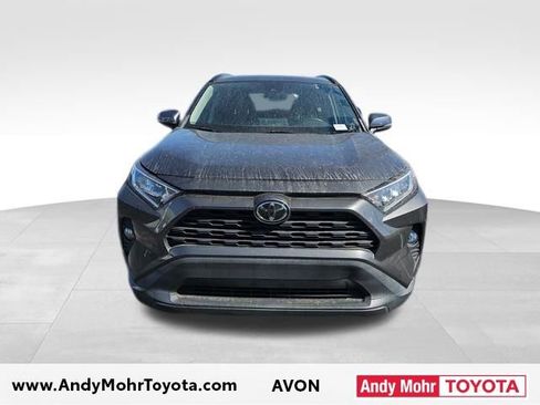 Used 2021 Toyota RAV4 XLE image 3