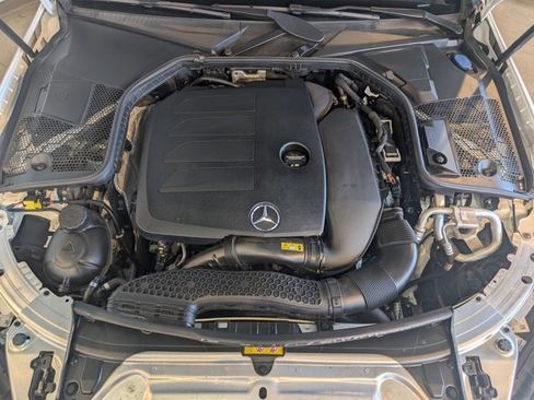 Used 2019 Mercedes-Benz C 300 4MATIC Sedan image 31