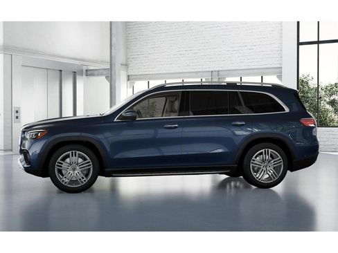 New 2026 Mercedes-Benz GLS 450 4MATIC image 35