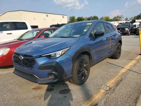 Used 2024 Subaru Crosstrek 2.0i w/ Crosstrek Mirror Package AWD/4WD image 3