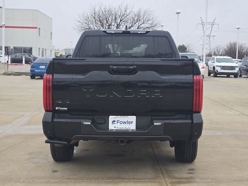 Used 2023 Toyota Tundra Limited image 6