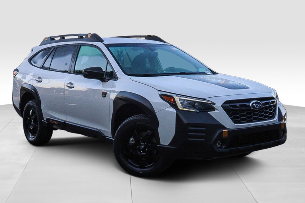 Used 2022 Subaru Outback Wilderness AWD/4WD image 2