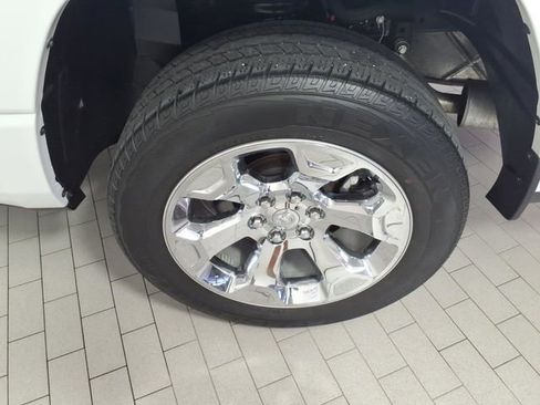 Used 2023 RAM 1500 Big Horn AWD/4WD image 8