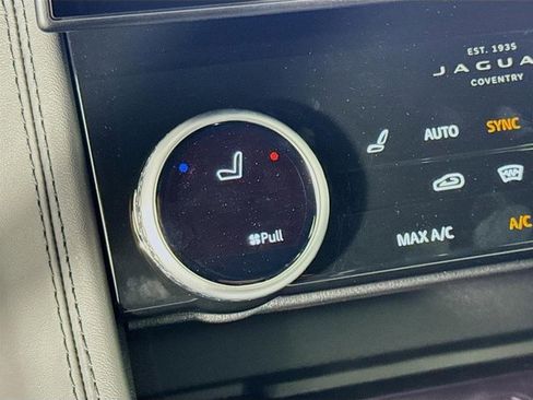 New 2026 Jaguar F-PACE SVR image 23