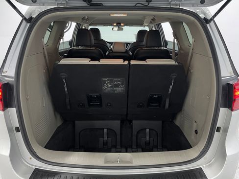 Used 2020 Kia Sedona EX image 25