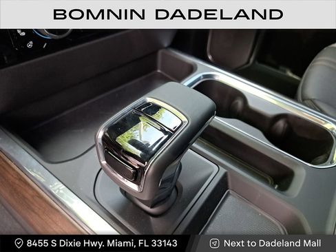 Used 2025 Chevrolet Silverado 1500 High Country w/ Technology Package image 31