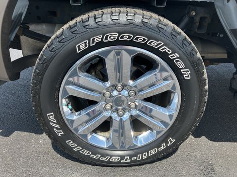 Used 2020 Ford F150 King Ranch w/ Equipment Group 601A Luxury AWD/4WD image 9