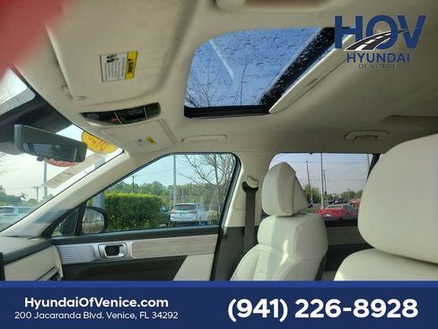 Used 2025 Hyundai Santa Fe Calligraphy FWD image 29