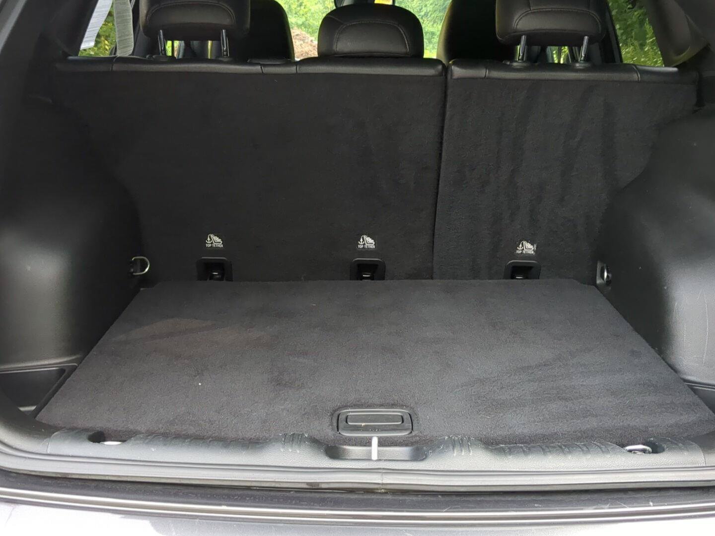Used 2023 Jeep Compass Latitude AWD/4WD image 18