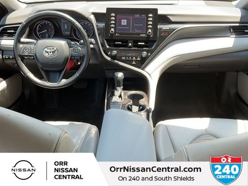Used 2022 Toyota Camry SE FWD image 15
