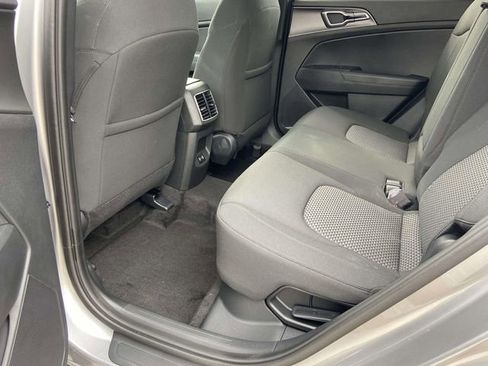 New 2026 Kia Sportage LX FWD image 8