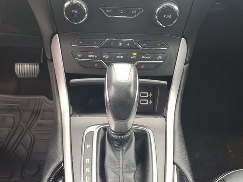 Used 2016 Ford Edge SEL w/ Equipment Group 201A AWD/4WD image 27