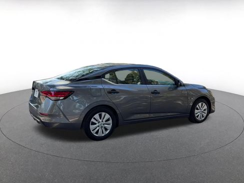 Used 2025 Nissan Sentra S image 15