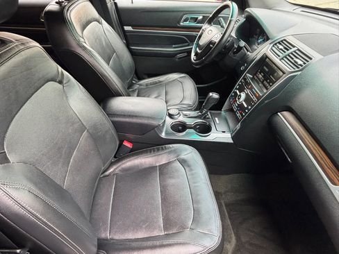 Used 2016 Ford Explorer Limited AWD/4WD image 19