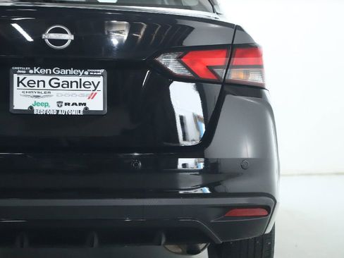 Used 2025 Nissan Versa SV FWD image 42
