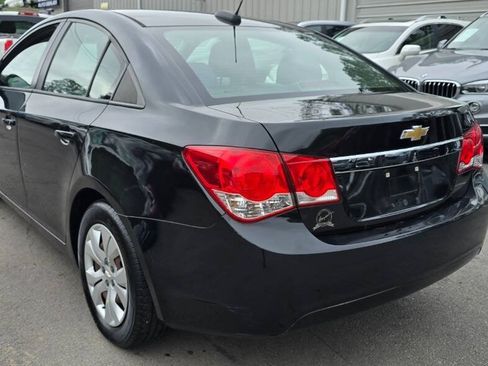 Used 2016 Chevrolet Cruze LS FWD image 8