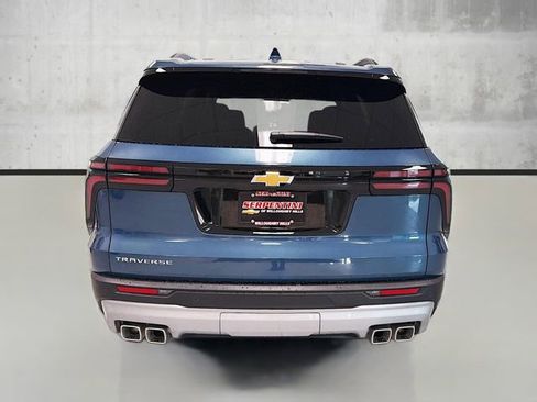 New 2026 Chevrolet Traverse LT image 6