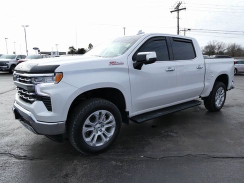 Certified 2024 Chevrolet Silverado 1500 LTZ w/ LTZ Premium Package image 10