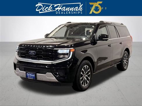 Used 2025 Ford Expedition Max Platinum AWD/4WD image 1