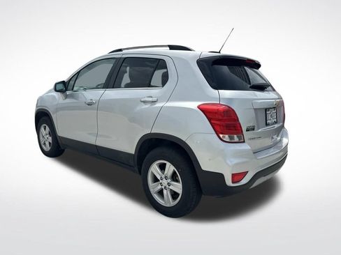 Used 2020 Chevrolet Trax LT w/ LT Convenience Package AWD/4WD image 7