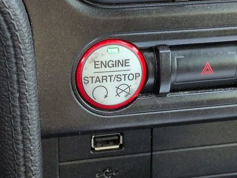 Used 2015 Ford Mustang GT image 26