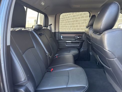 Used 2018 RAM 2500 Laramie w/ Cold Weather Group image 33