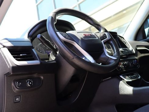 Used 2022 GMC Terrain SLE w/ Driver Convenience Package FWD image 40