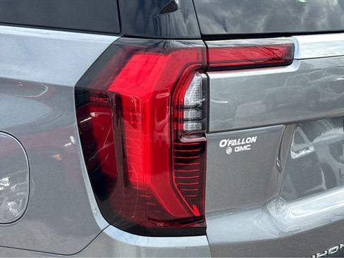 New 2026 GMC Yukon Denali w/ Denali Reserve Package image 22