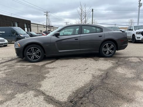 Used 2014 Dodge Charger R/T image 27