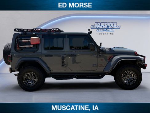 Used 2020 Jeep Wrangler Unlimited Sahara w/ Dual Top Group AWD/4WD image 6