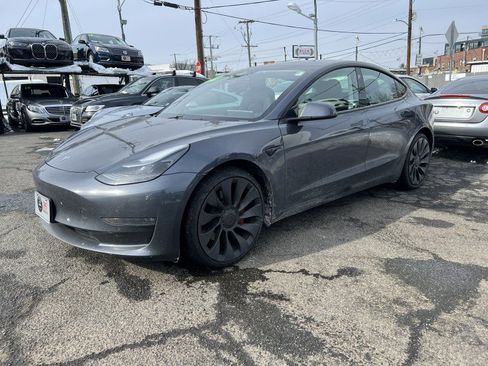 Used 2022 Tesla Model 3 Performance image 5