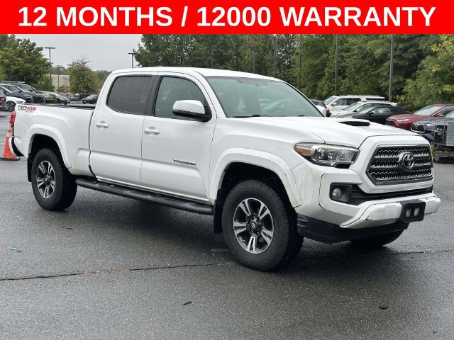 Used 2017 Toyota Tacoma TRD Sport w/ Tow Package AWD/4WD image 1