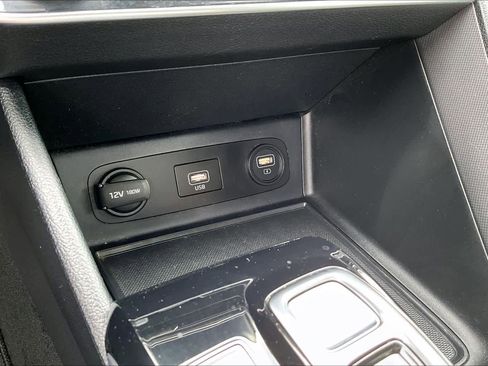 Used 2021 Hyundai Sonata SEL w/ Preferred Accessory Package image 35