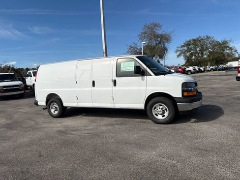 New 2025 Chevrolet Express 2500 Extended w/ Driver Convenience Package RWD image 20