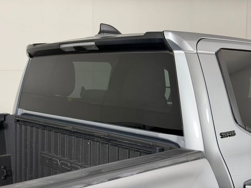 Certified 2024 Toyota Tacoma SR5 AWD/4WD image 29