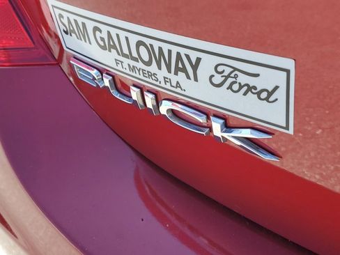 Used 2018 Buick LaCrosse Essence image 11