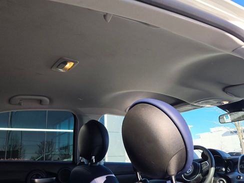 Used 2022 FIAT 500X Pop w/ Sport Appearance Package image 10