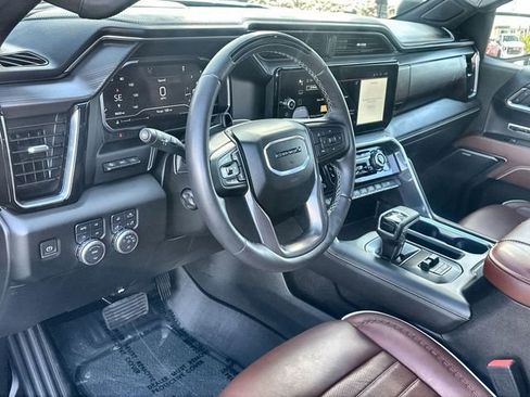 Certified 2024 GMC Sierra 1500 Denali Ultimate image 10