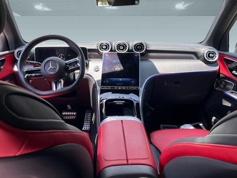 Used 2023 Mercedes-Benz GLC 300 image 8