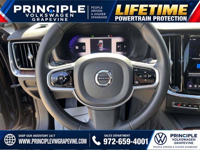 Used 2023 Volvo S60 B5 Plus w/ Climate Package FWD image 15