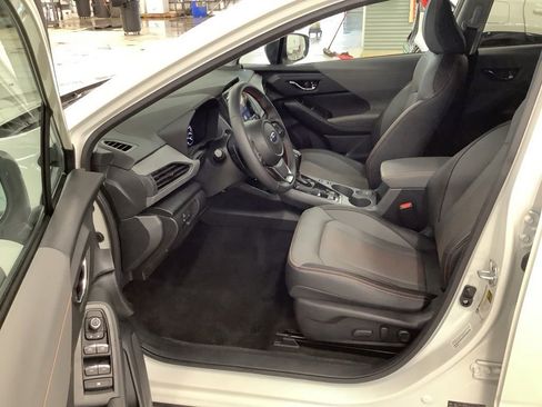 Used 2025 Subaru Crosstrek 2.5i Limited AWD/4WD image 15