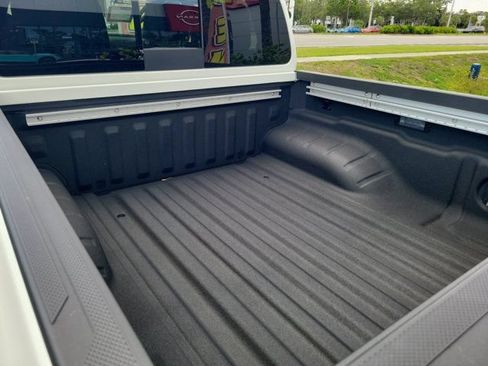 New 2026 Nissan Frontier PRO-4X w/ Pro-4x Convenience Package AWD/4WD image 3