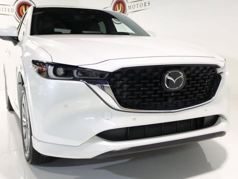 Used 2023 MAZDA CX-5 Signature image 26