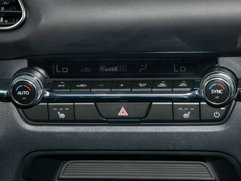 Used 2025 MAZDA CX-30 AWD 2.5 S w/ Preferred Package image 22