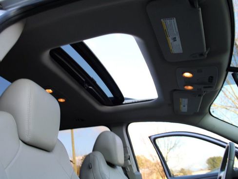 Used 2016 GMC Acadia SLT w/ Open Road Package image 22