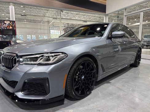 Used 2021 BMW 530i RWD image 22