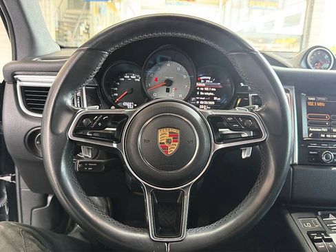Used 2016 Porsche Macan S AWD/4WD image 6